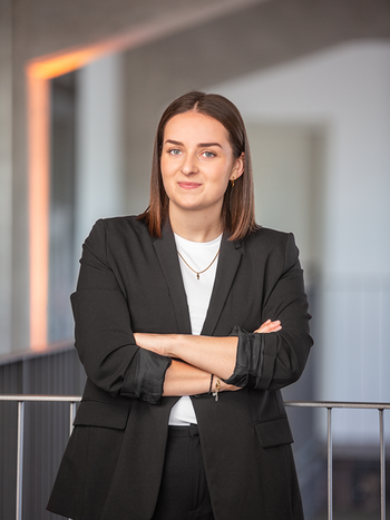 Christina Amvrosiadou Christina Amvrosiadou