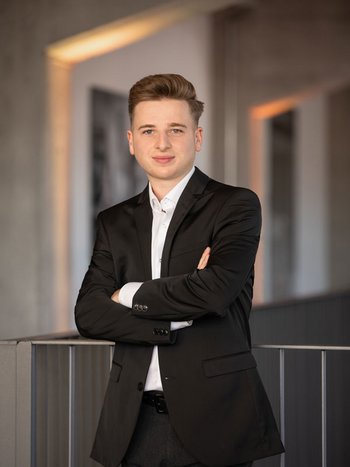 Christopher Drescher Christopher Drescher